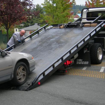flatbed towing truck